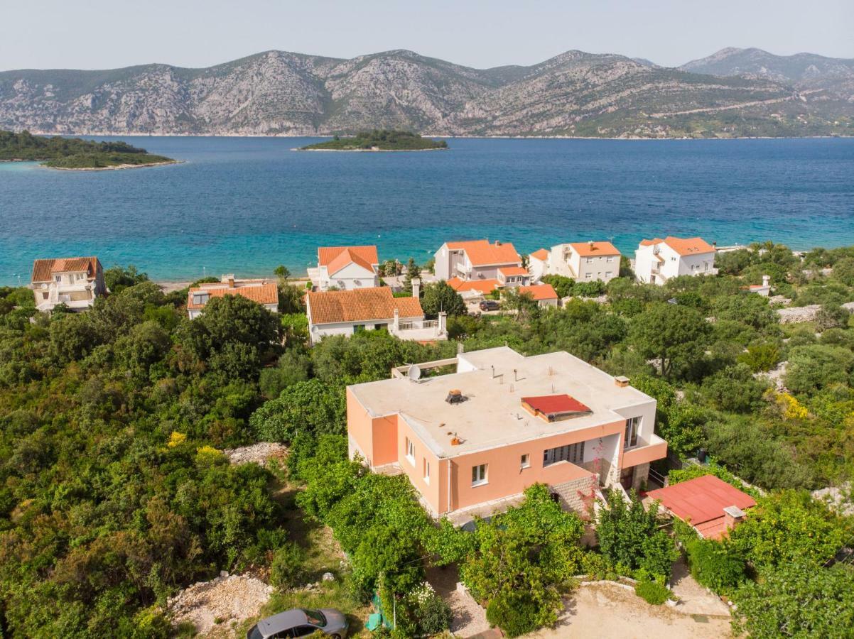 Apartment Slavka Račišće Eksteriør bilde