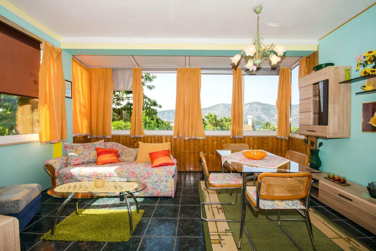 Apartment Slavka Račišće Eksteriør bilde